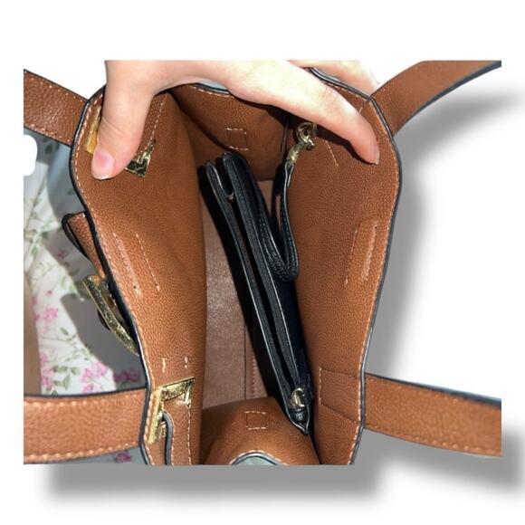 Calvin Klein Black and Brown Shoulder Bag - Picture 4 of 5